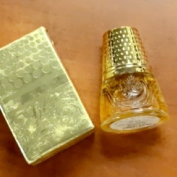 Vintage Avon Golden Thimble Elusive Cologne 2 Fl. oz. - Picture 2 of 6